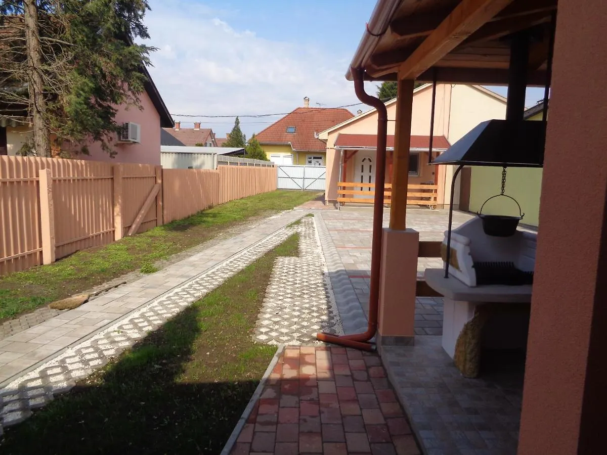 Irisz Apartman Hajdúszoboszló